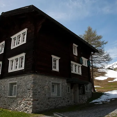 Chalet Guetli
